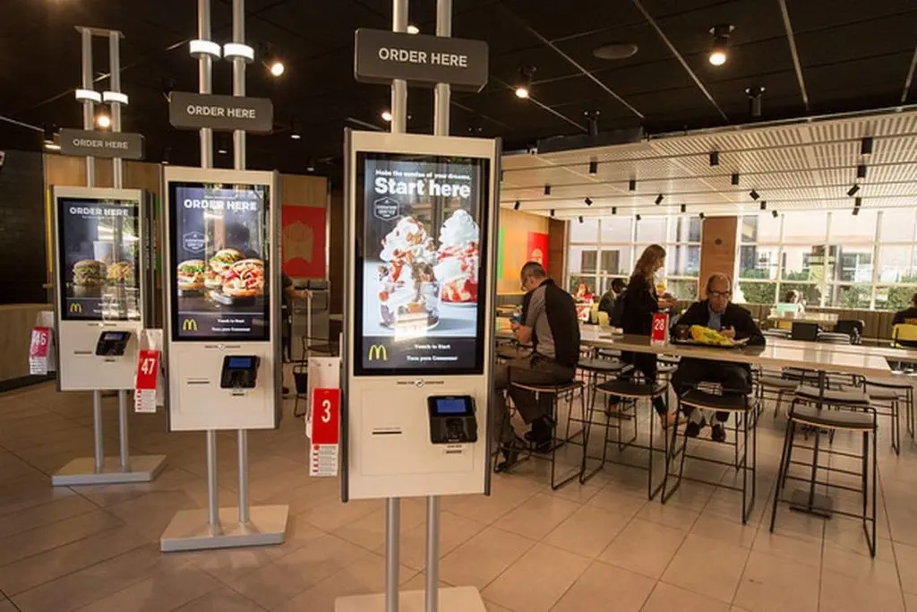 Smart Tech Behind the Counter: Driving Digital Transformation in Food Retail